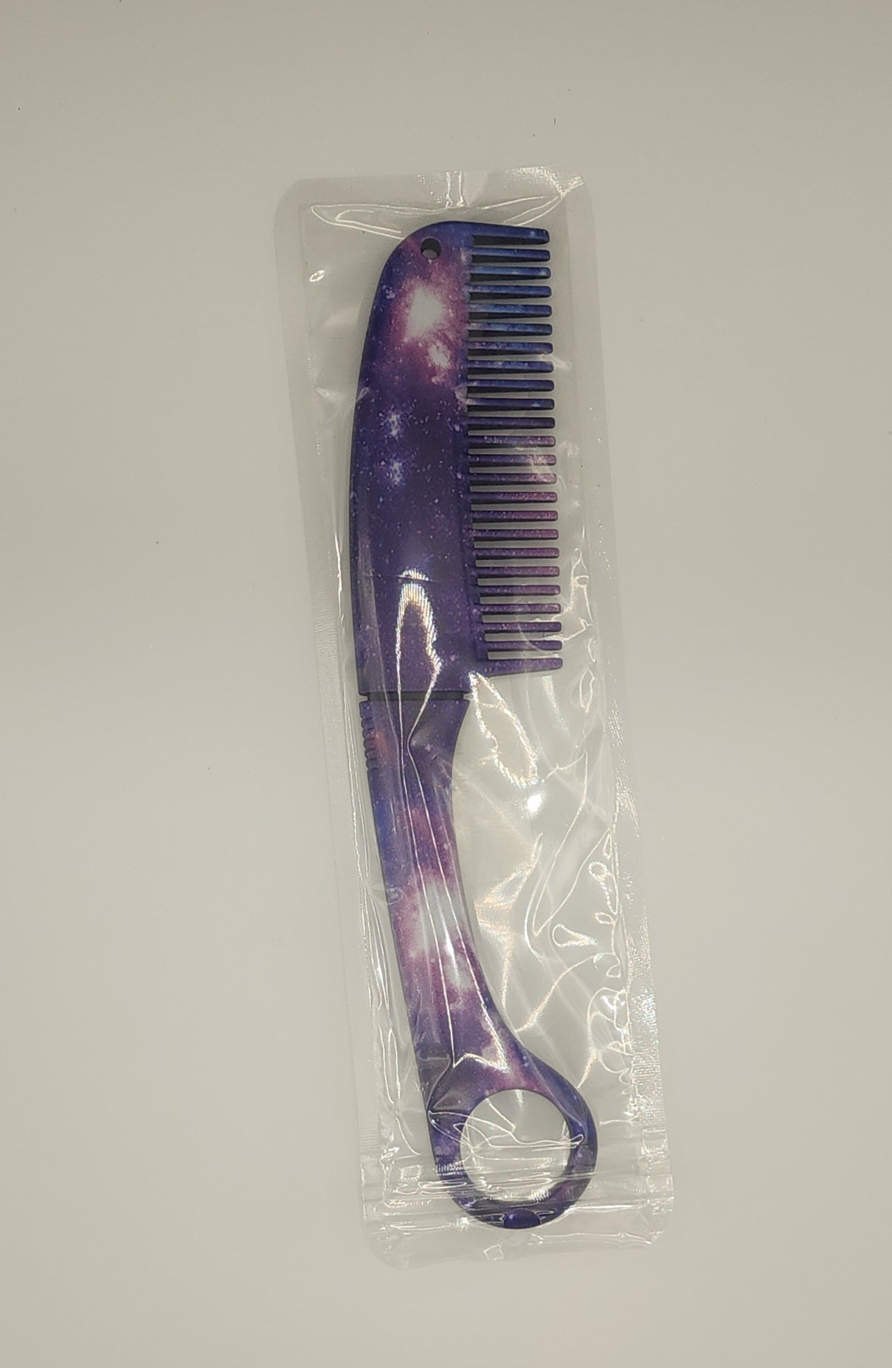 Discreet combs