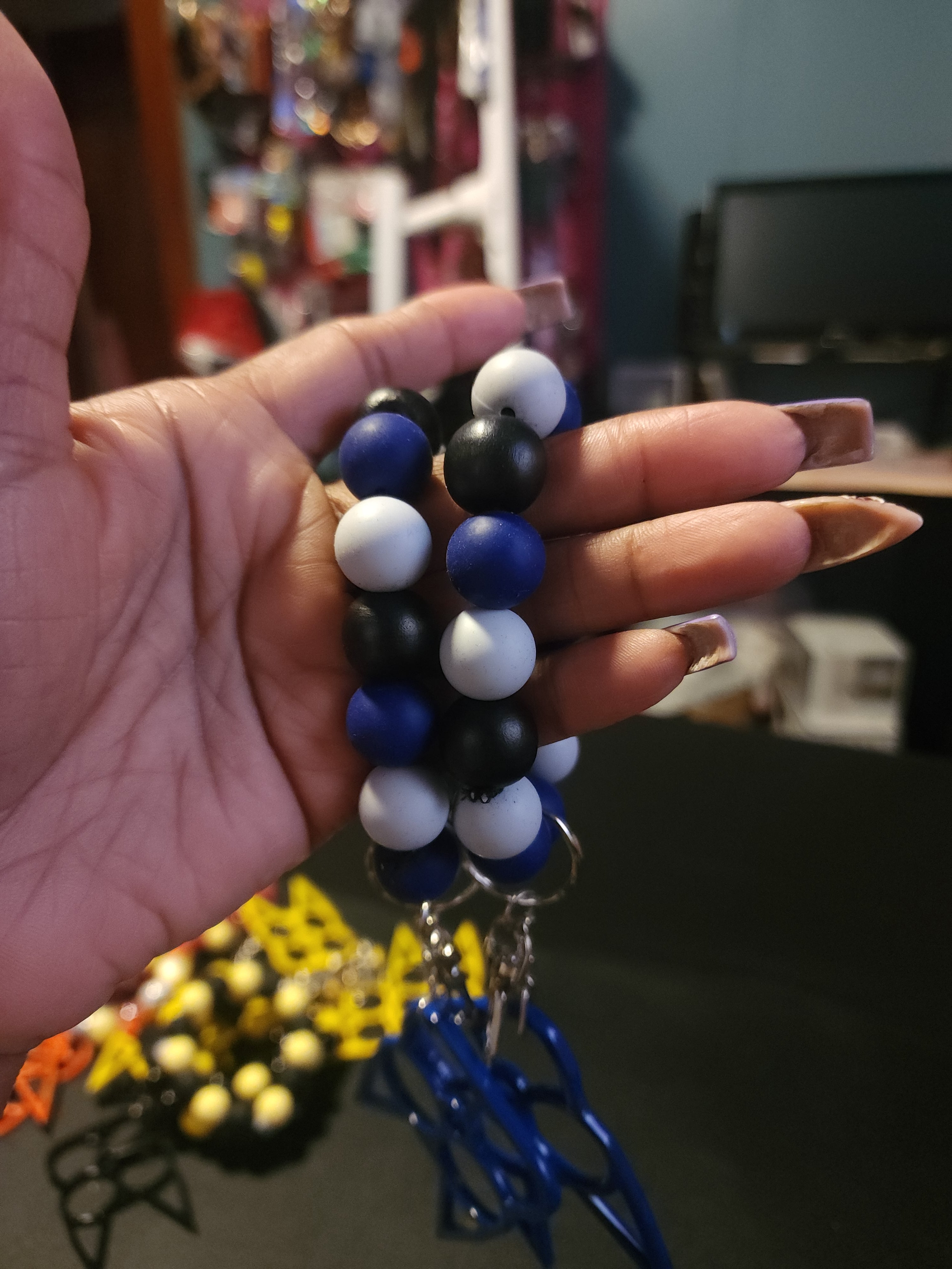 Nfl team colors kitty knuckles