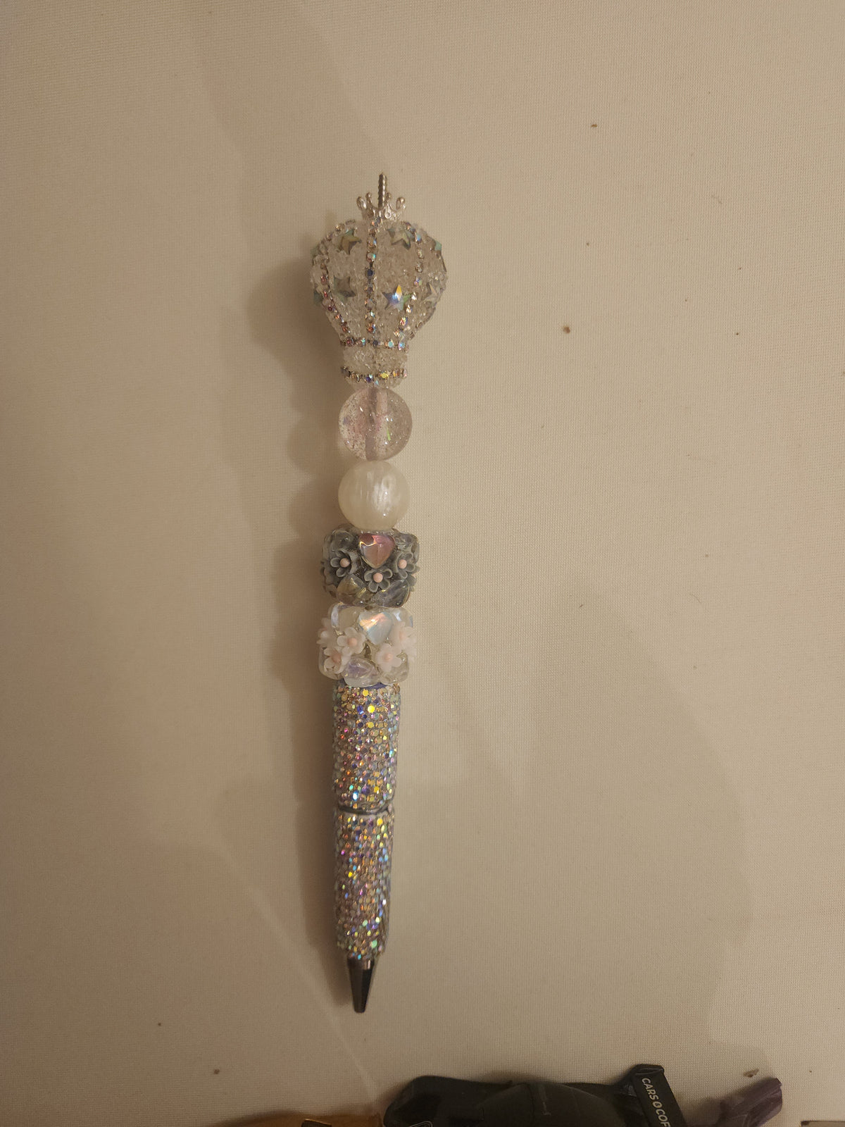 Silver balloon pen