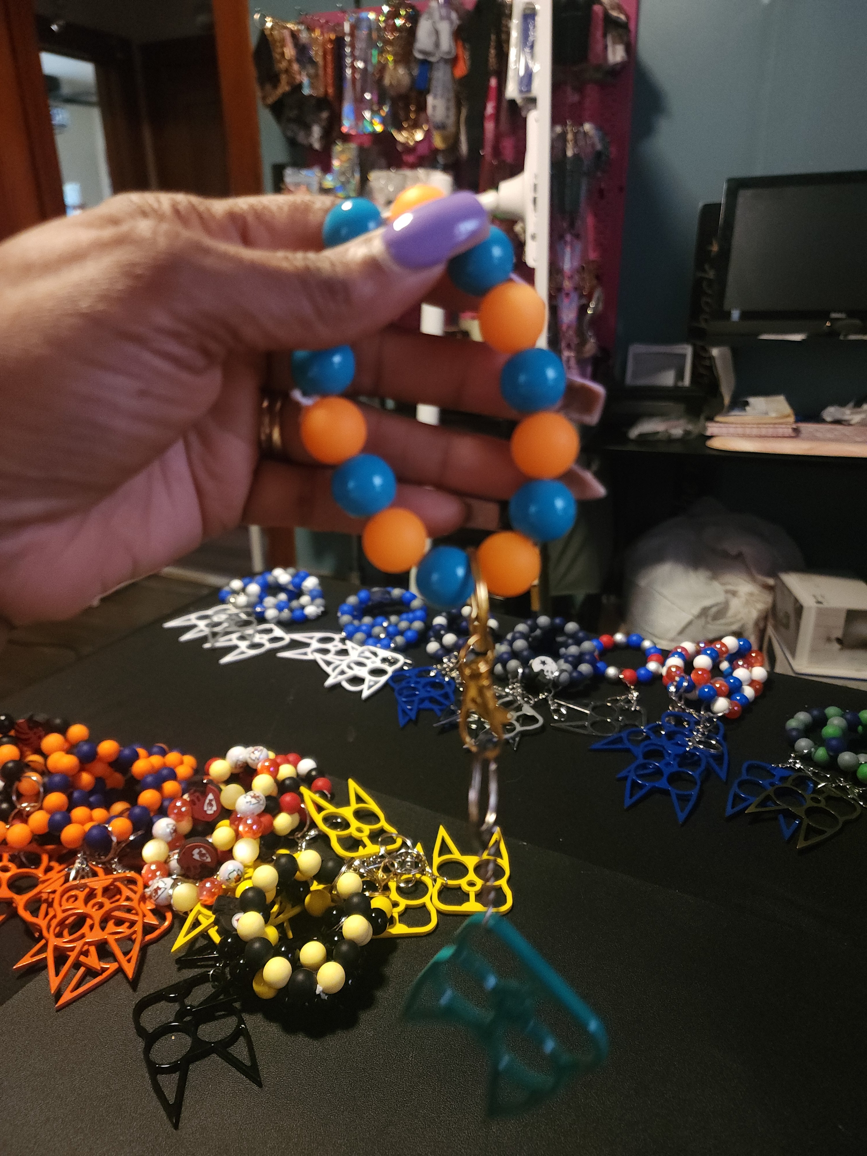 Nfl team colors kitty knuckles