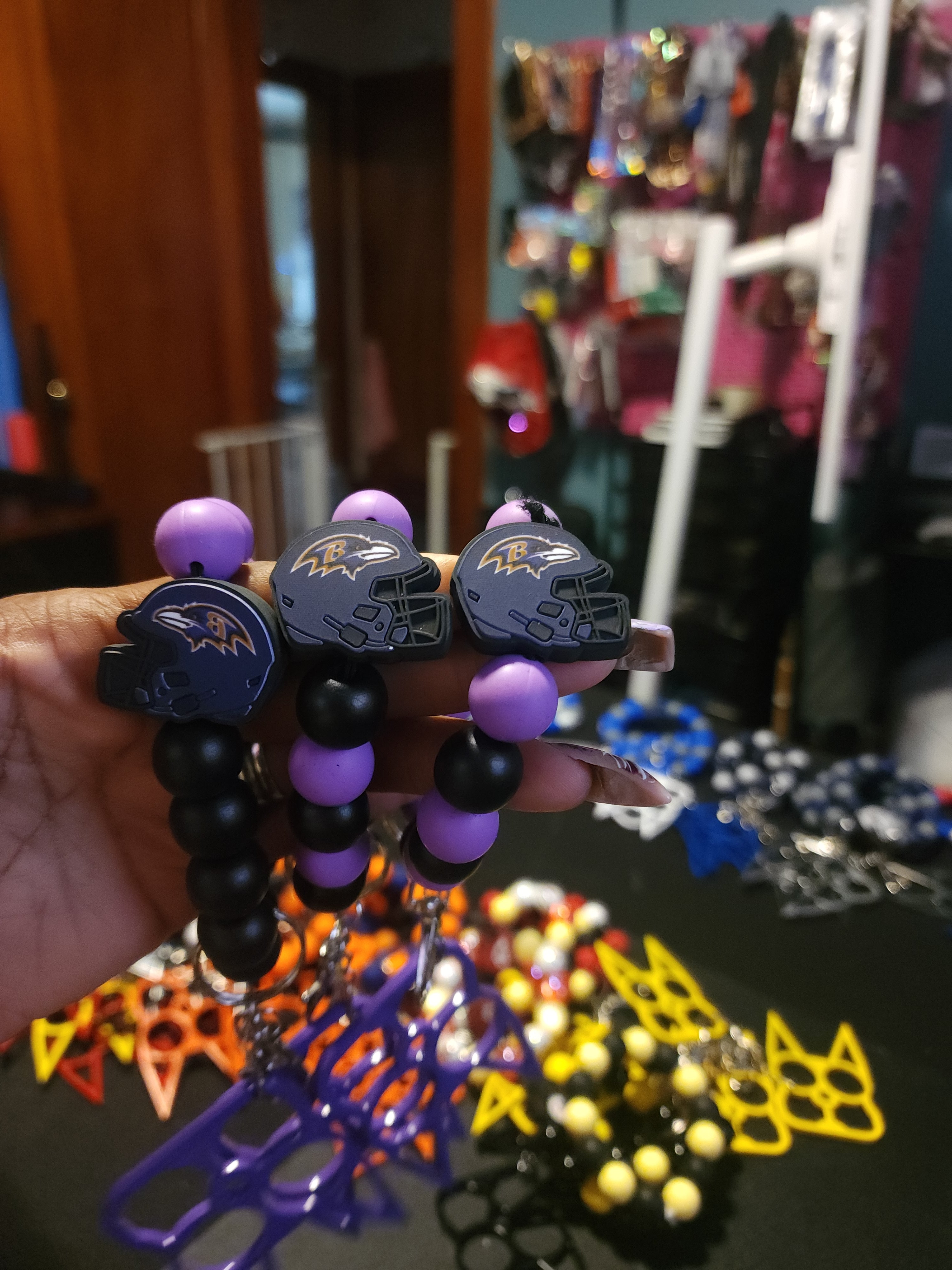 Nfl team colors kitty knuckles