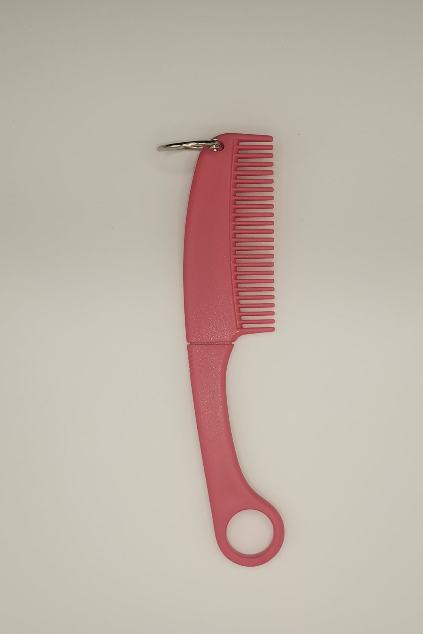 Discreet combs